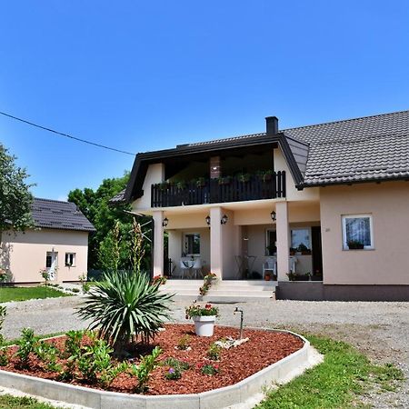 Apartments Green Linden Rakovica Exterior foto
